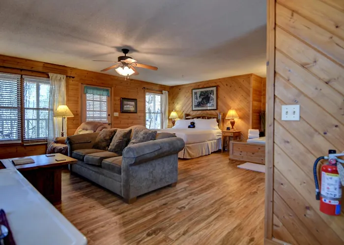 Blue Mountain Mist Country Inn